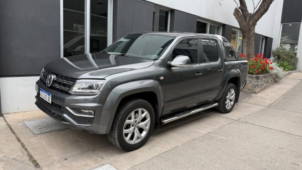 VW AMAROK V6 HIGHLINE